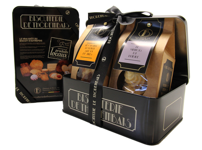 Boîte métallique cadeau